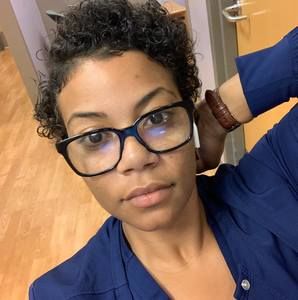 Meet your Posher, Kara